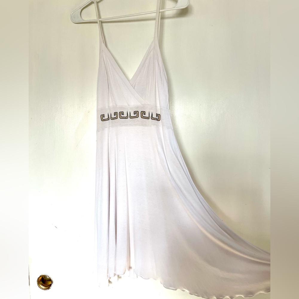 Elegant White Maxi Dress